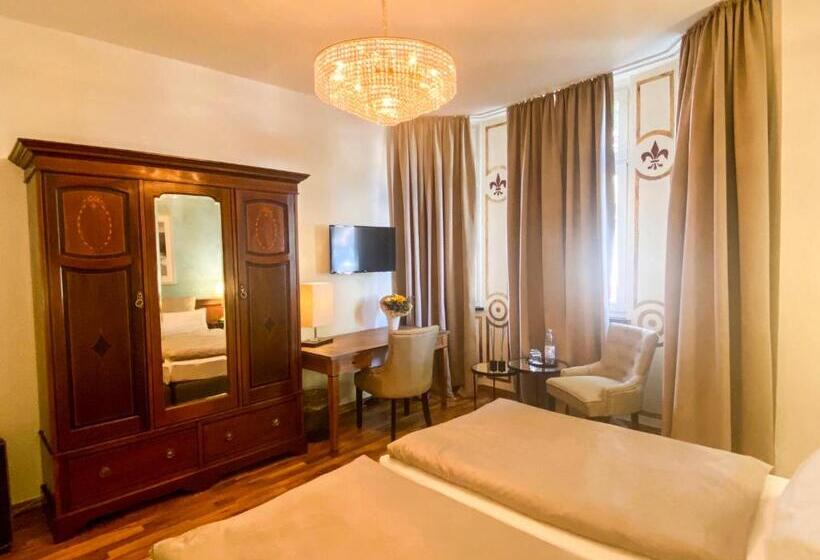 اتاق استاندارد, Ambiente Et Art