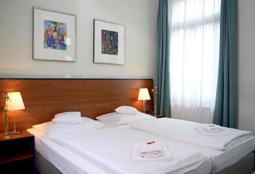 اتاق استاندارد, & Apartments Fürstenhof Am Bauhaus