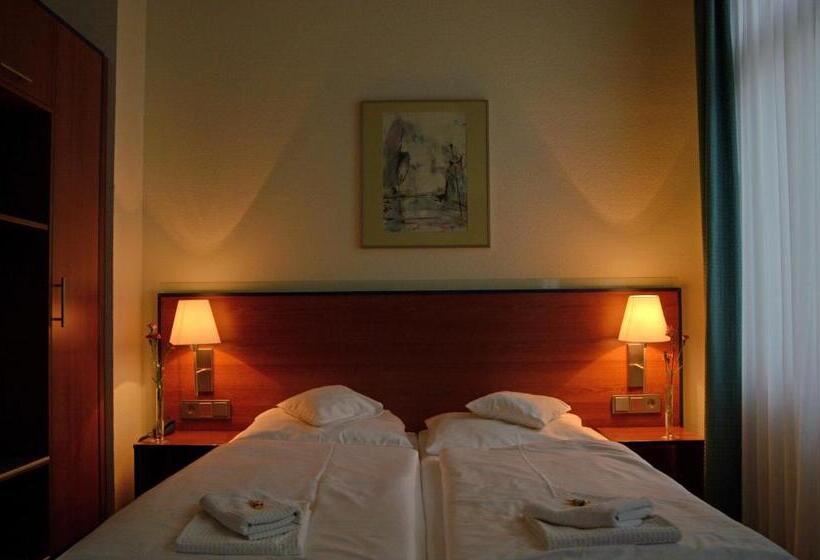 اتاق استاندارد, & Apartments Fürstenhof Am Bauhaus