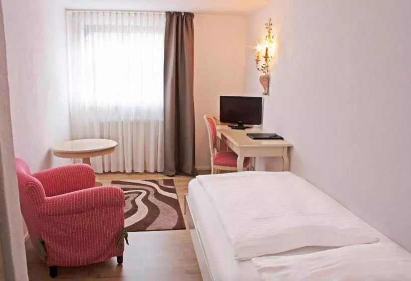 اتاق اکونومی یک تخته, Bayerischer Hof
