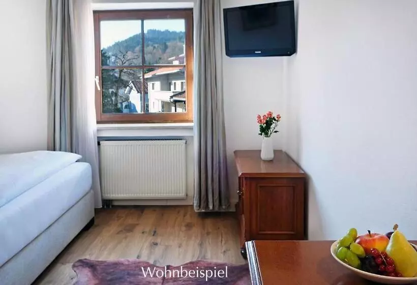 اتاق اکونومی یک تخته, Bayerischer Hof