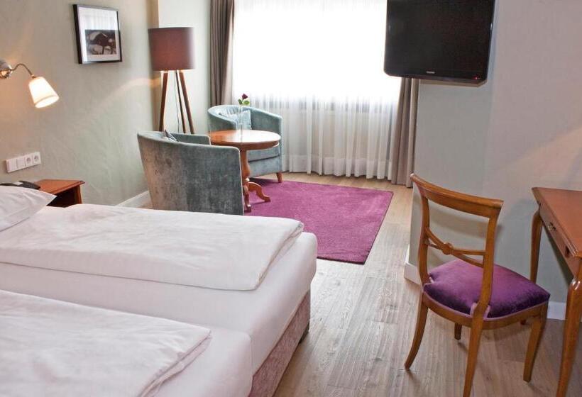 Номер Стандарт, Bayerischer Hof