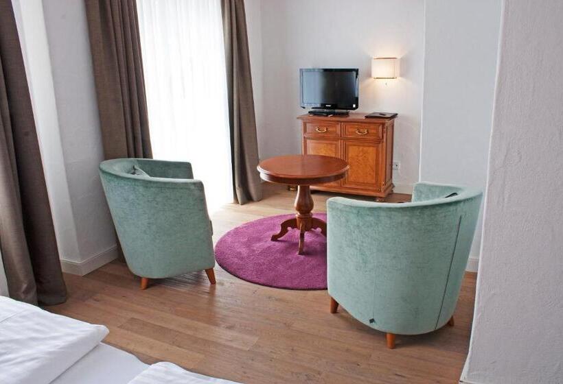 スーペリアールーム, Bayerischer Hof