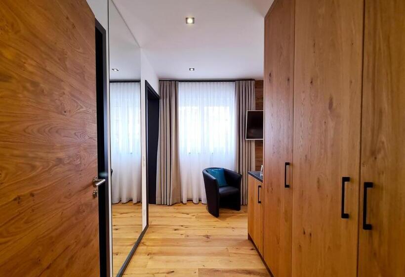 テラス付きスタンダードルーム, Bayerischer Hof