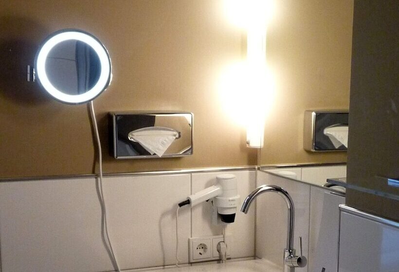 エコノミーシングルルーム, Bayerischer Hof