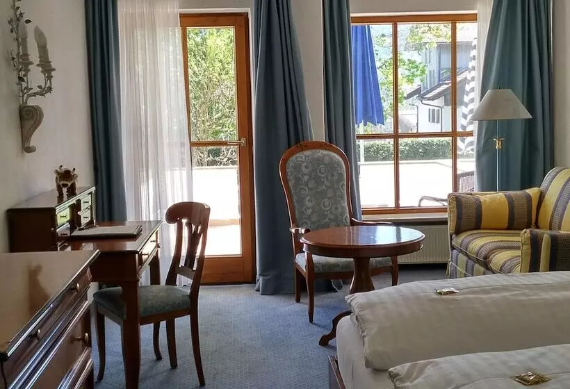 اتاق استاندارد, Bayerischer Hof