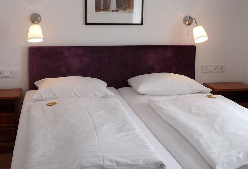 Номер Superior, Bayerischer Hof
