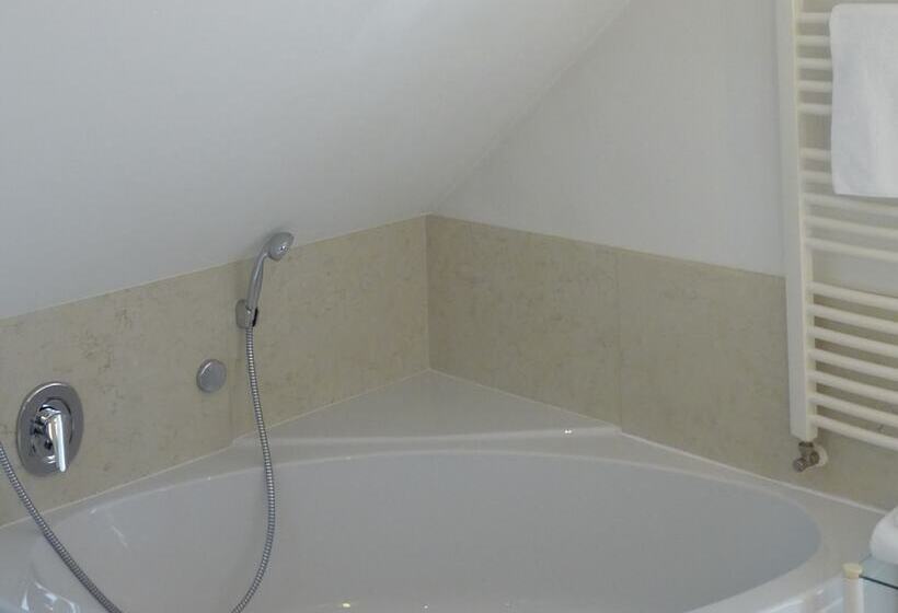 スーペリアールーム, Bayerischer Hof