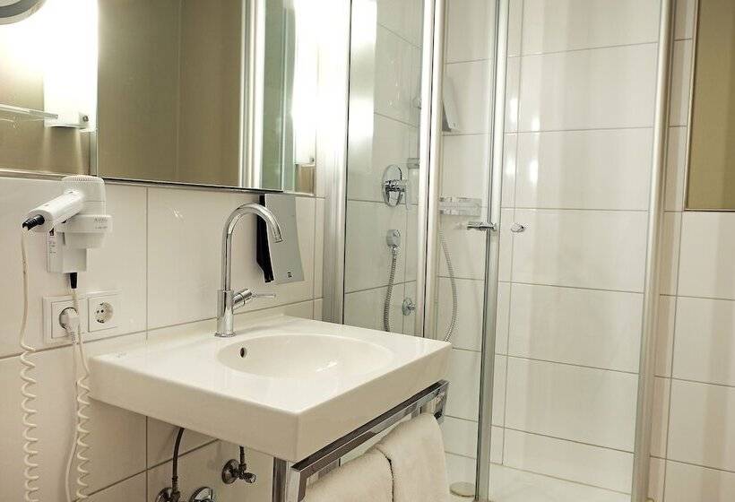 スーペリアールーム, Bayerischer Hof