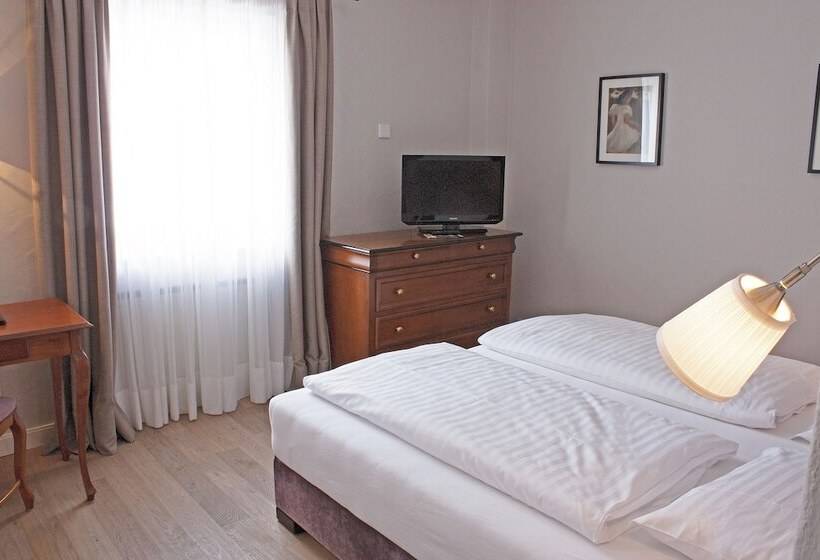 スーペリアールーム, Bayerischer Hof