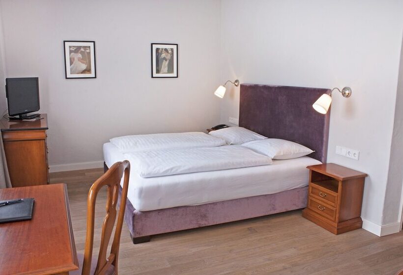 スーペリアールーム, Bayerischer Hof