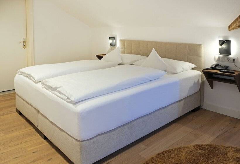 Номер Superior, Bayerischer Hof