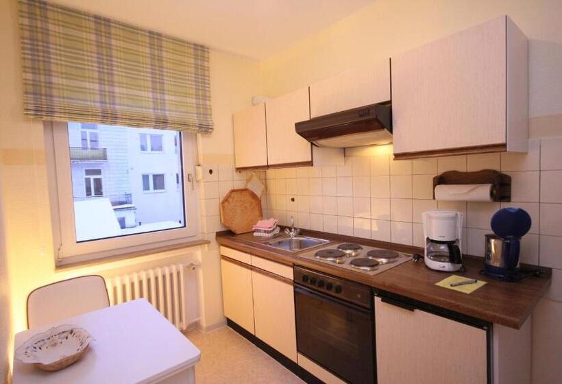 带2个卧室的公寓, Cafe Schneidewind