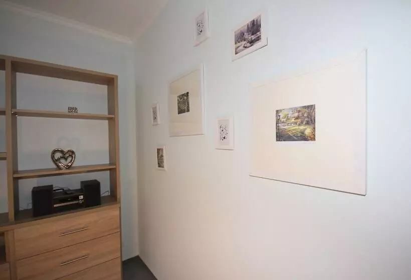 １ベッドルームのコンフォーとアパートメント, Cafe Schneidewind