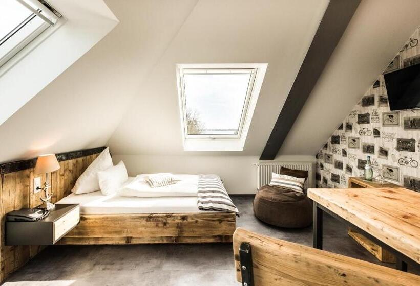 Номер Стандарт Индивидуальный, Das 53°