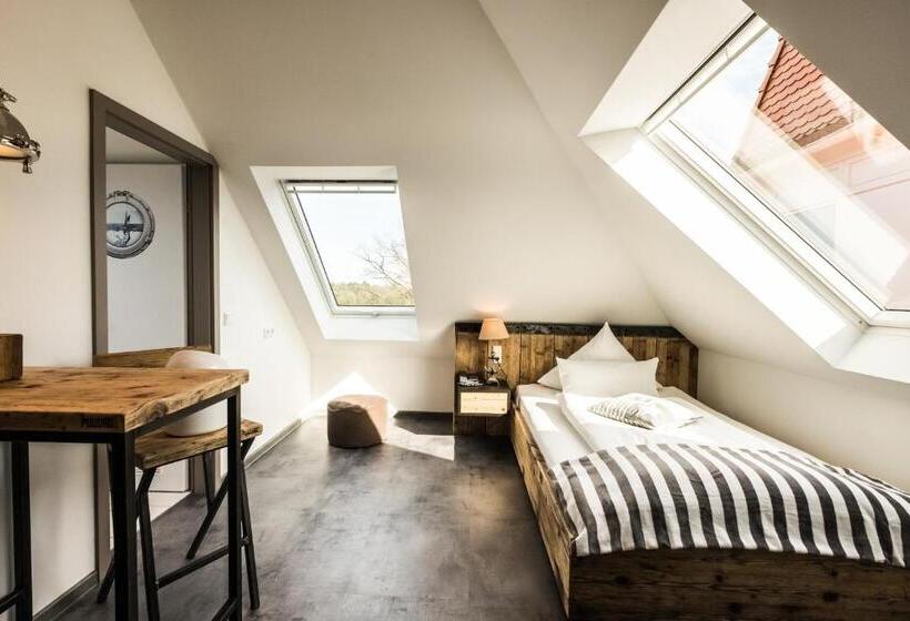 Номер Стандарт Индивидуальный, Das 53°