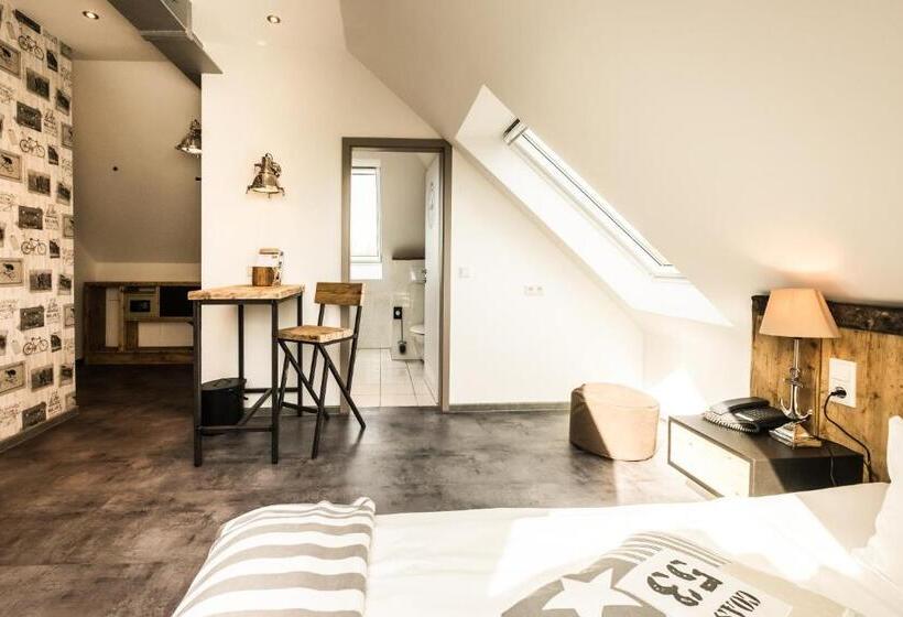 Номер Стандарт Индивидуальный, Das 53°