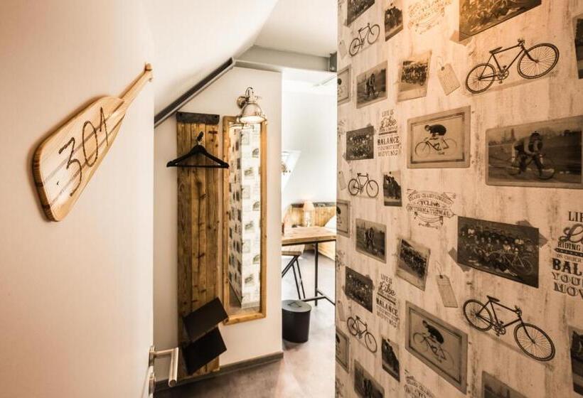 Номер Стандарт Индивидуальный, Das 53°