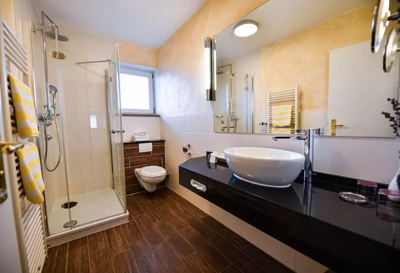 اتاق استاندارد, Das Johannesbad Spa & Vitalrefugium