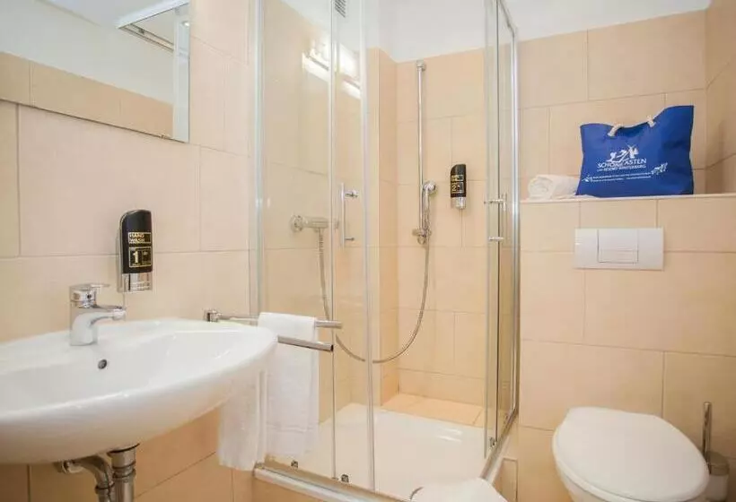 اتاق خانوادگی, Der Schöne Asten   Resort Winterberg