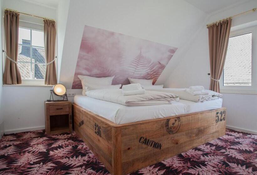 家庭间, Der Schöne Asten   Resort Winterberg