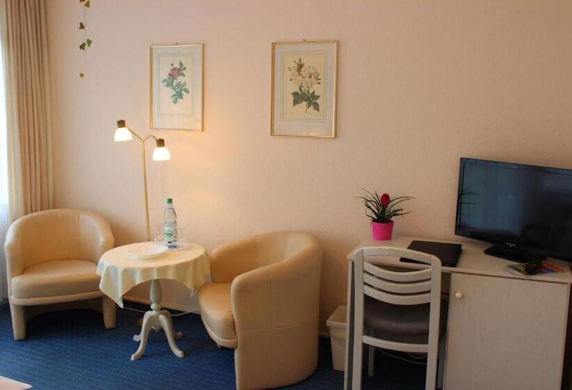 标准间, Garni La Mer