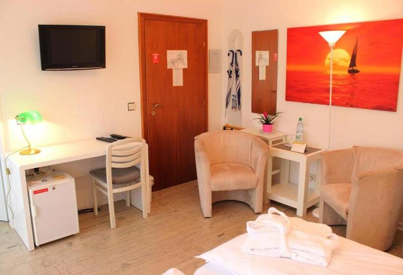 标准间, Garni La Mer