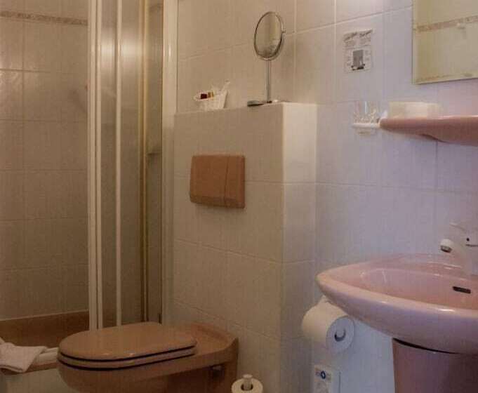 标准间, Garni La Mer