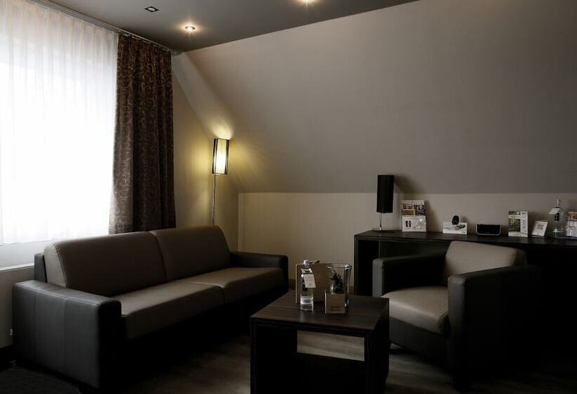 家庭间, Villa Silva   Oberhof   Nebenhaus Konsum Berghotel Oberhof