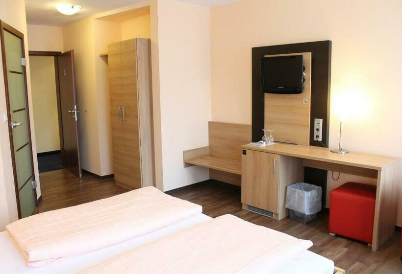 スタンダードルーム, La Baia