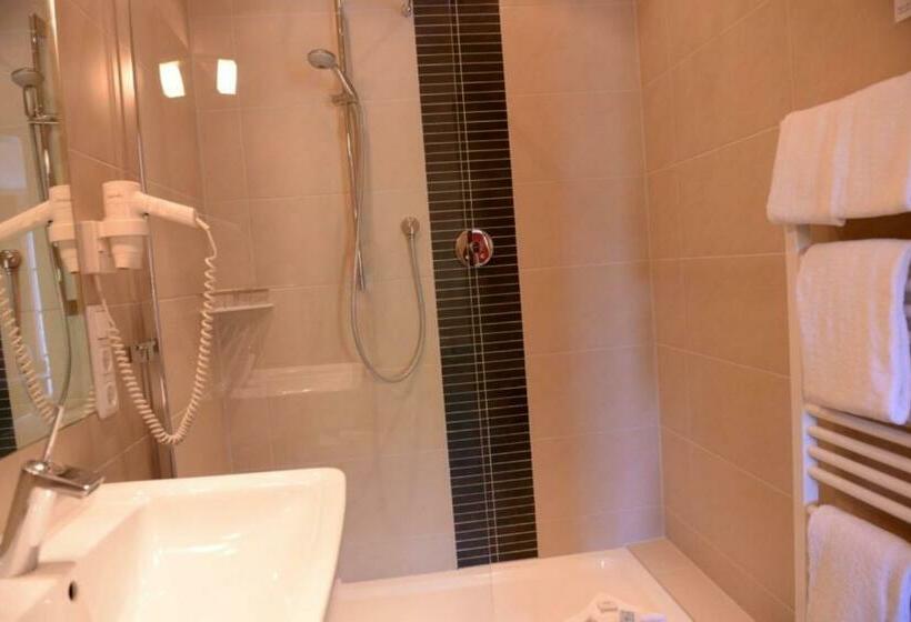 スタンダードルーム, La Baia