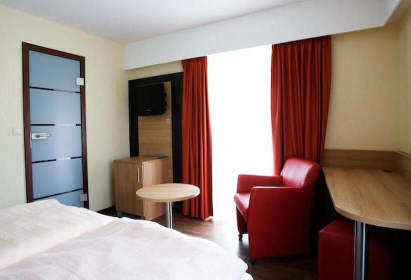 Quarto Estandar, La Baia