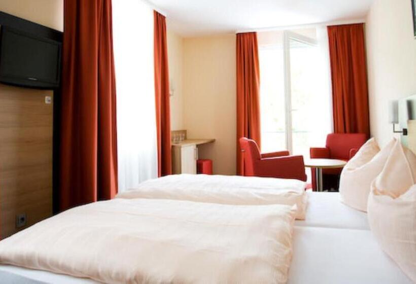 スタンダードルーム, La Baia