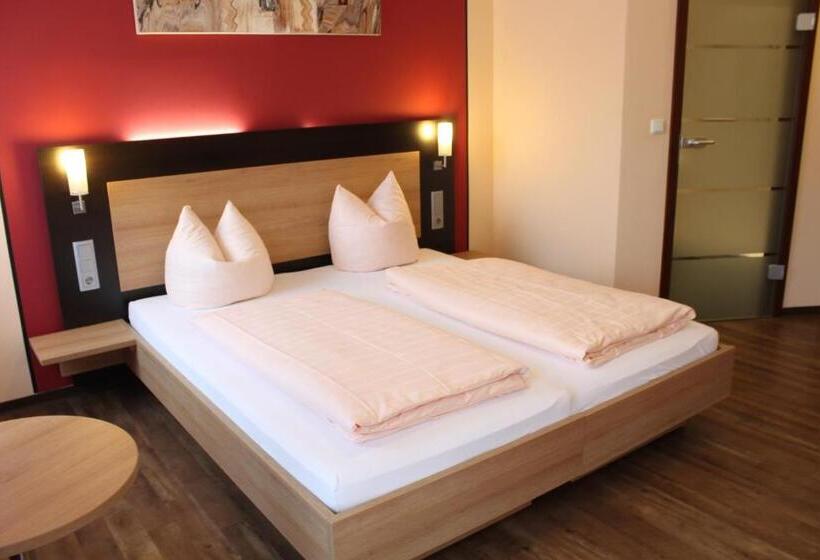 スタンダードルーム, La Baia