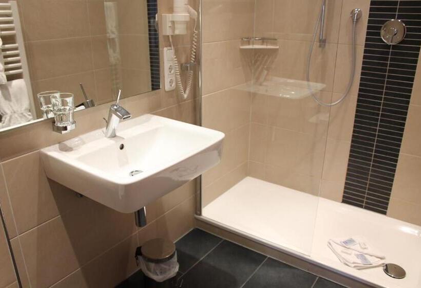 スタンダードルーム, La Baia