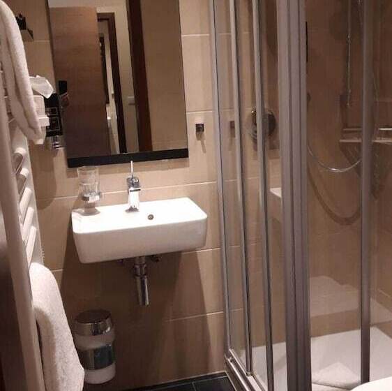 Quarto Estandar Individual, La Baia