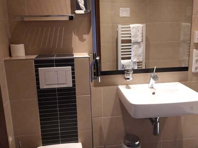 スタンダードルーム, La Baia