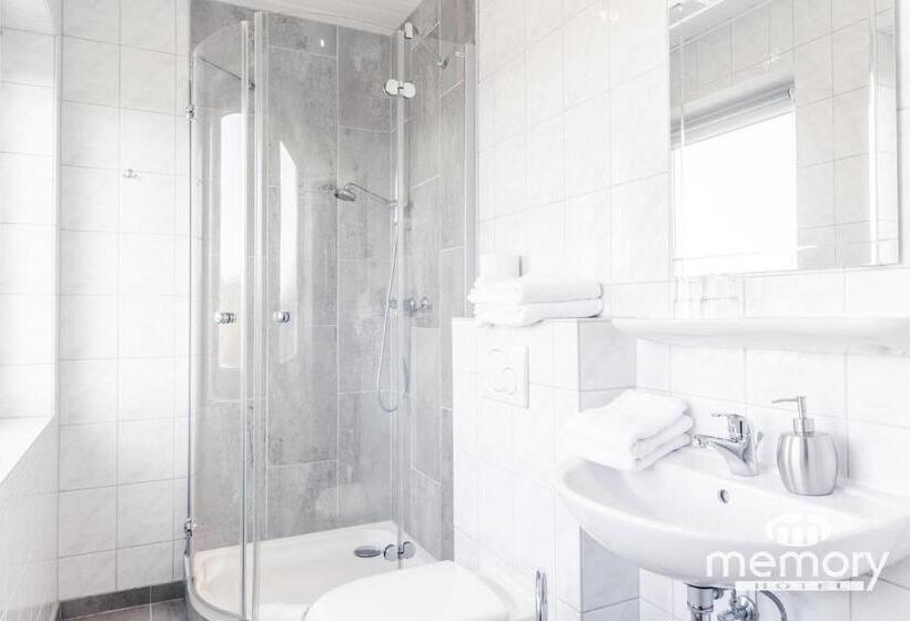 חדר סטנדרט, Memory