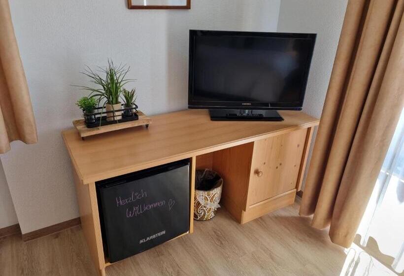 발코니 디럭스 룸, Pension Geiger