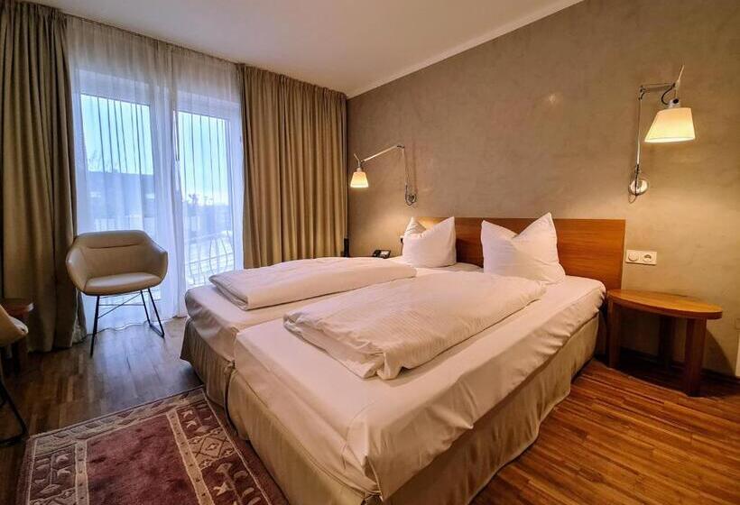 Номер Стандарт, Restaurant Felix