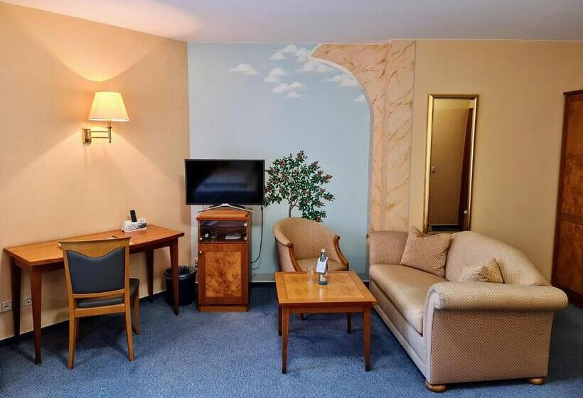 Номер Стандарт, Restaurant Felix