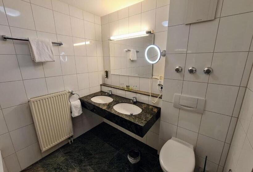 Номер Стандарт, Restaurant Felix