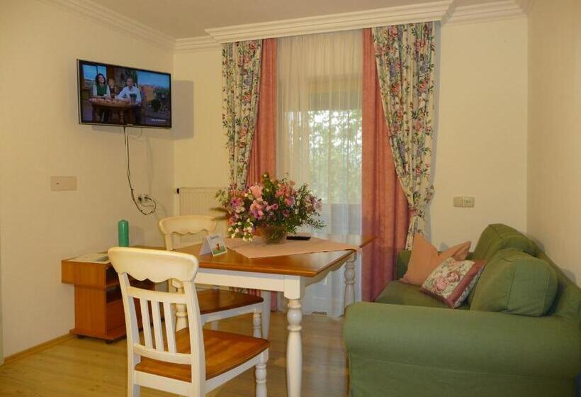 Huoneisto 1 Makuuhuone, Schlossberghof Marzoll