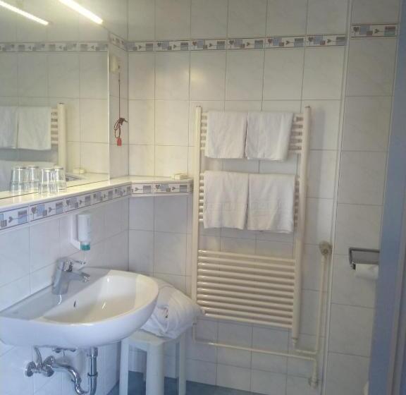 Economy Yhden Hengen Huone, Schlossberghof Marzoll