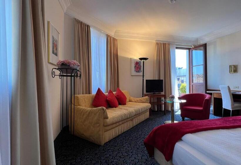 Номер Комфорт, Stadt