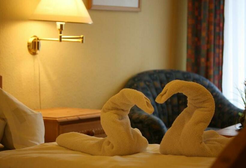 标准单人间, Tannenhof