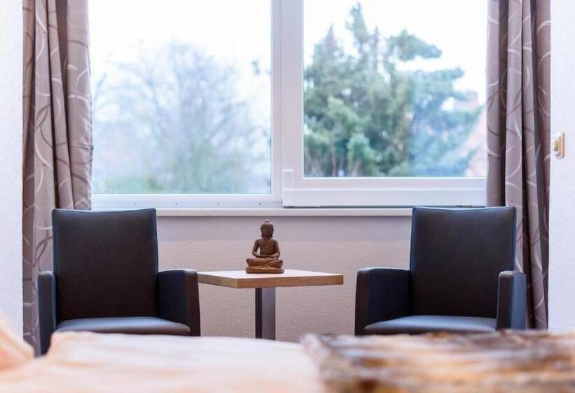 Номер Стандарт Вид на Сад, Wellness & Ayurveda Hotel Am Eichenberg