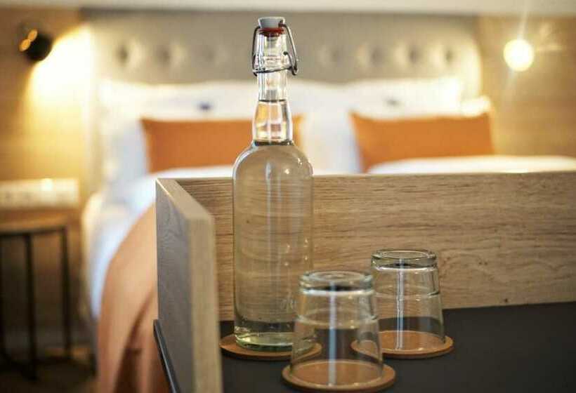 غرفة كلاسيكية, Diesonne