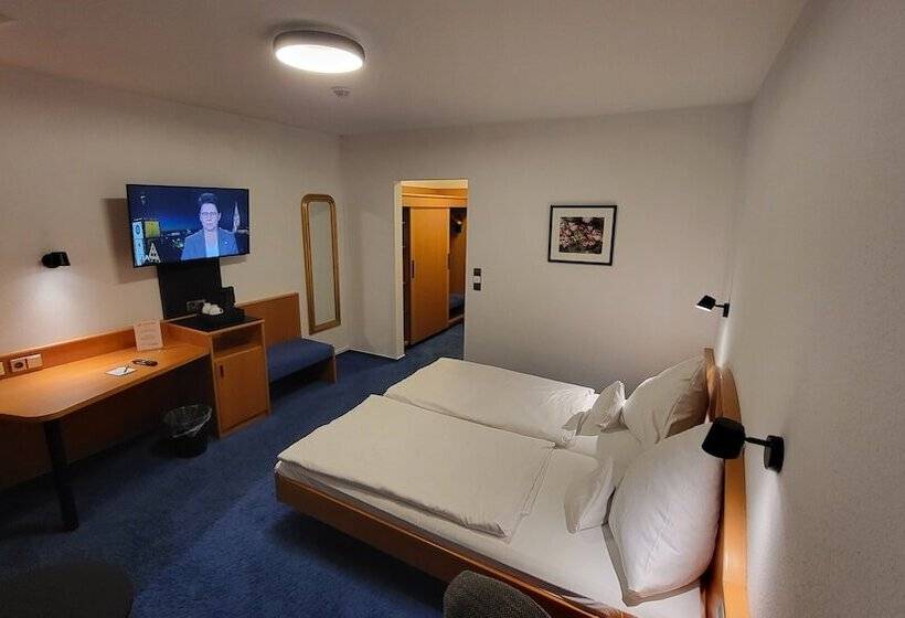 Quarto Comfort, Schwanen