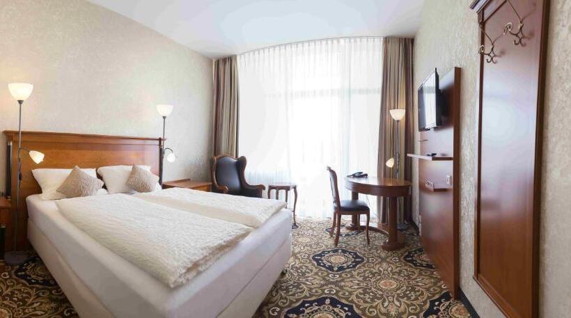 سوییت جونیور, Vitalhotel König Am Park